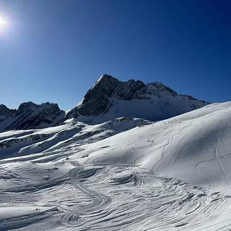 Ferienhaus Pure Mountain Partenkirchen Neu Seit 2024 *